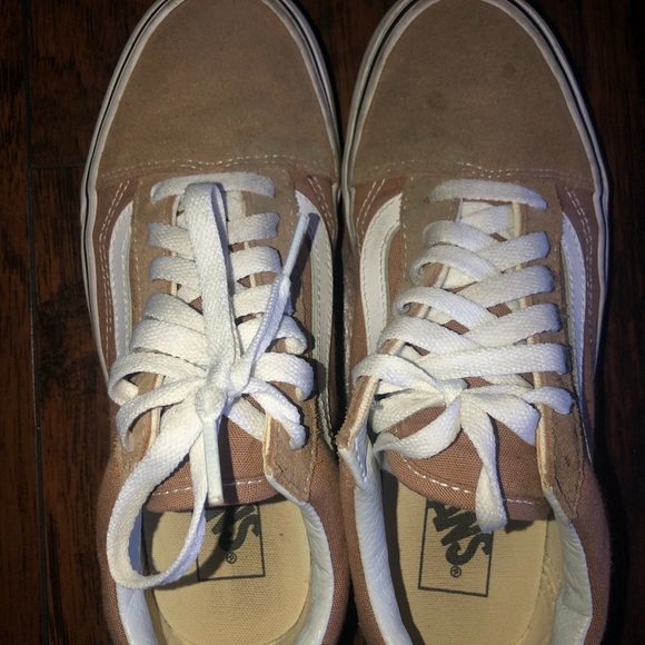 Vans - Picture 5 of 5